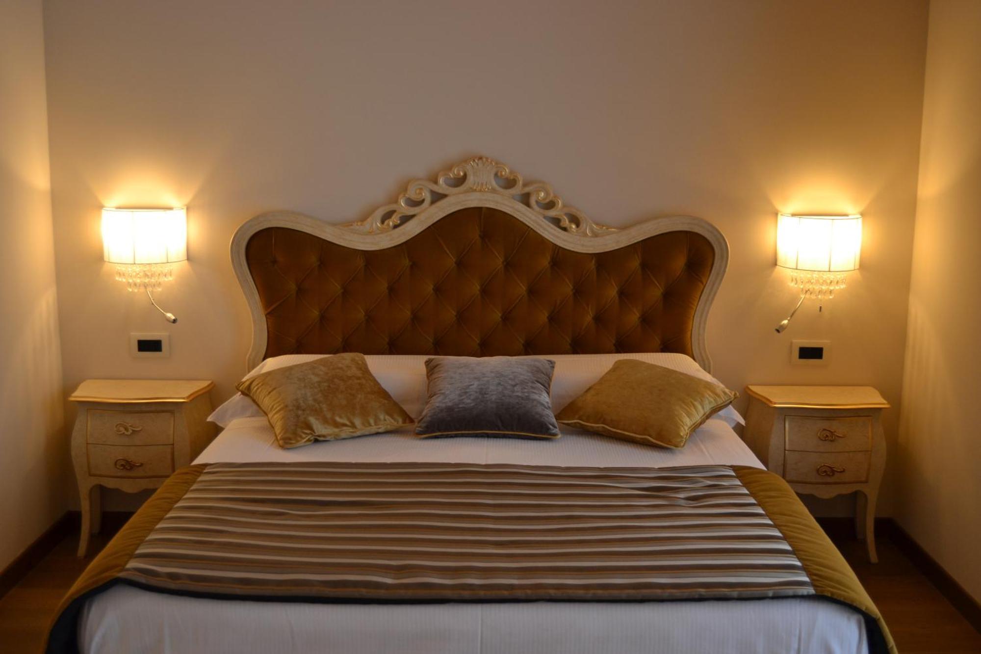 Agriturismo De Luca Mozzagrogna Eksteriør billede