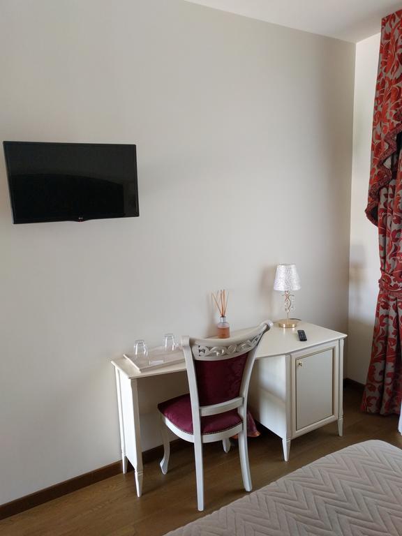Agriturismo De Luca Mozzagrogna Eksteriør billede